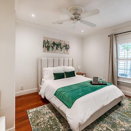 The Garden View 2-Bedroom Home Heated Pool 포트 로더데일 외부 사진